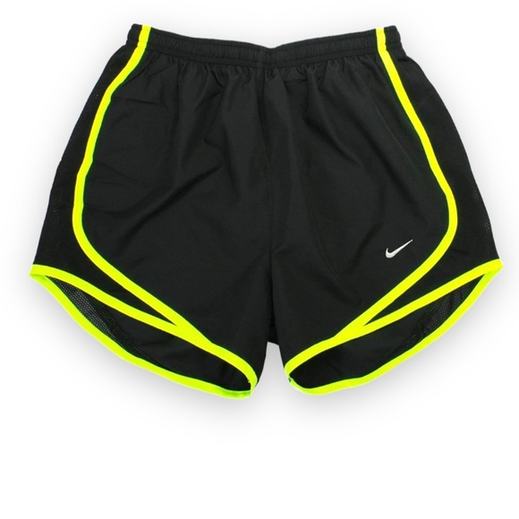 Nike Women's Black & Neon Yellow Dry Tempo Shorts - Picture 2 of 2